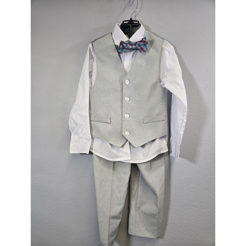 Van Heusen Formal 4 Piece Set Vest Shirt Pants Bow Tie Grey Size 5